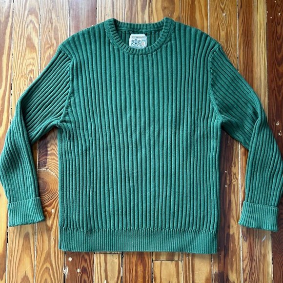G.H. Bass & Co. Other - Green Ribbed Sweater